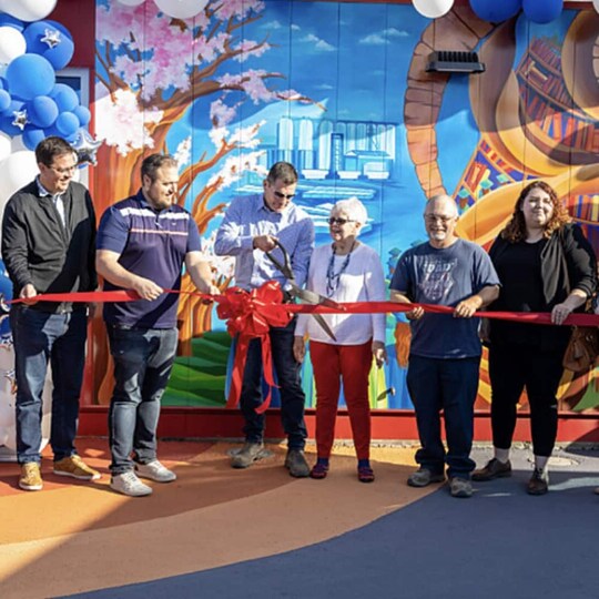 GAF shafter plant employees at ribbon cotton.