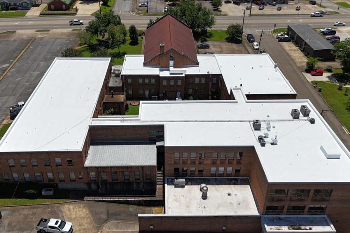 Aerial view of the GAF silicone roof systems installed at the Link Centre in Tupelo, MS.